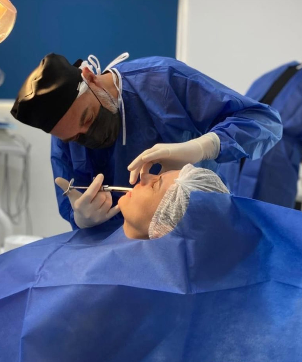 abo-especializacao-implantodontia_0007_899fce90-bc8e-4924-95f6-d6e4e18a9525